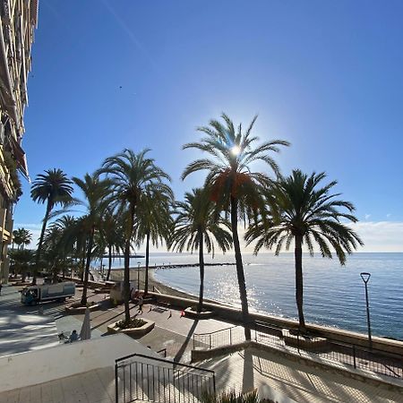 Marbella Beachfront Edificio Mayoral Primera Linea De Playa Y Centro Ciudad Con Barco Opcional Zewnętrze zdjęcie