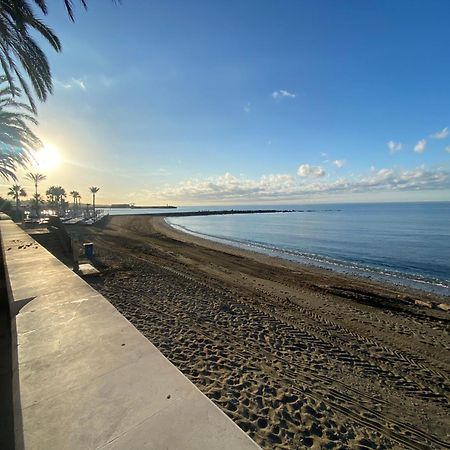 Marbella Beachfront Edificio Mayoral Primera Linea De Playa Y Centro Ciudad Con Barco Opcional Zewnętrze zdjęcie